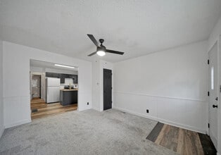 1129 N 29th St in Lincoln, NE - Building Photo - Building Photo