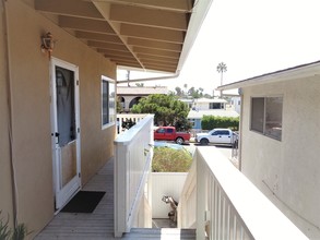 116 Avenida Del Poniente in San Clemente, CA - Building Photo - Building Photo