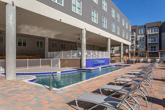 Parkway Apartments in New Orleans, LA - Building Photo - Building Photo