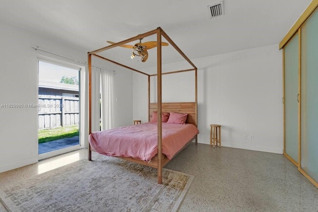 2125 NE 14th Ave in Wilton Manors, FL - Building Photo - Building Photo
