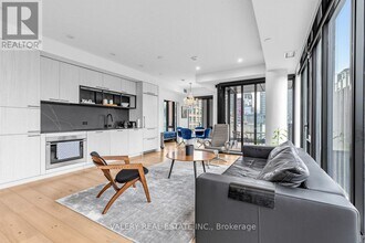 505 Richmond St W in Toronto, ON - Building Photo - Building Photo