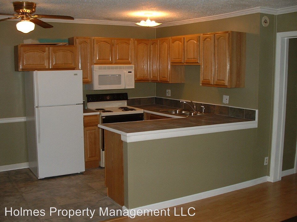 1512 Forest Ave-Unit -#C103 in Knoxville, TN - Building Photo