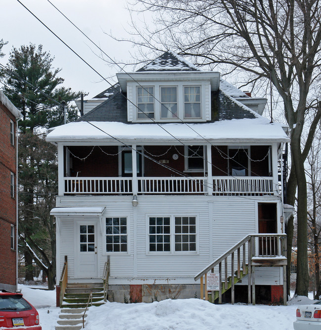 409 S Atherton St in State College, PA - Building Photo - Building Photo