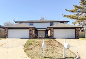 7028 Elk Canyon Rd in Oklahoma City, OK - Building Photo