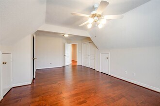 3135 Old Masters Dr in Sugar Land, TX - Building Photo - Building Photo