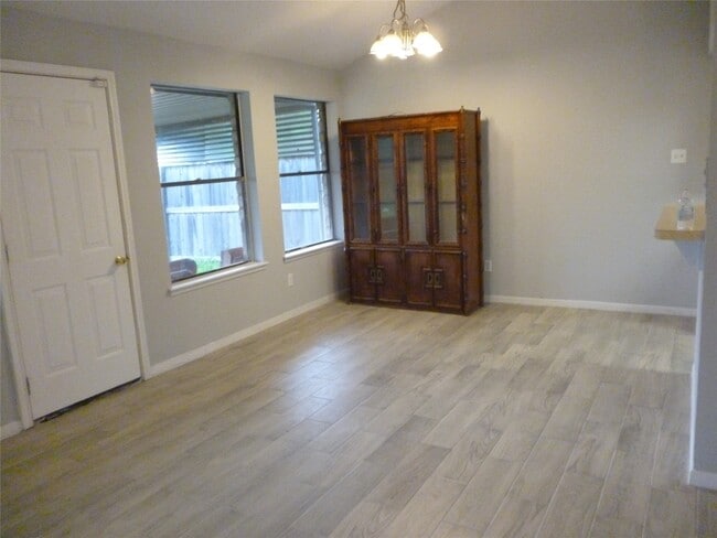 property at 2822 Mesquite Dr