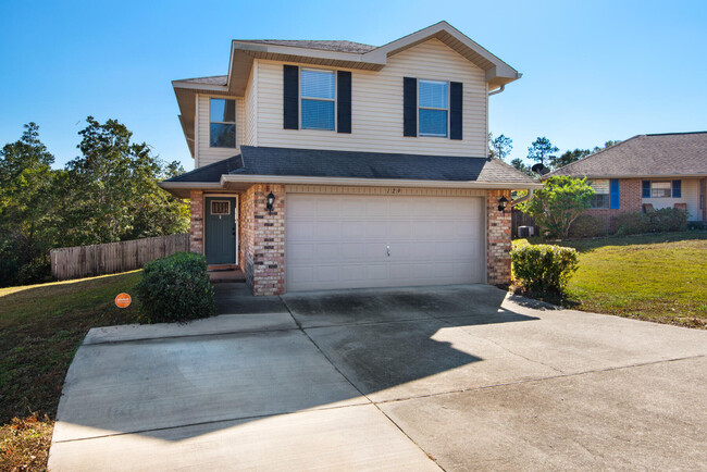 129 Bronze Cir