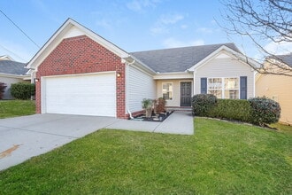 312 Sarna Dr in La Vergne, TN - Building Photo - Building Photo