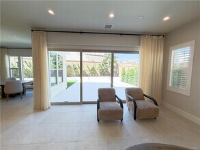 115 Mossvine in Irvine, CA - Building Photo - Building Photo