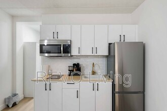 7701 Lundy's Ln in Niagara Falls, ON - Building Photo - Building Photo