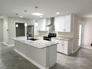 100 Roosevelt Ave in Lehigh Acres, FL - Building Photo - Building Photo