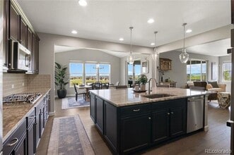 9187 Swan River St in Littleton, CO - Building Photo - Building Photo