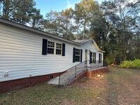 239 Baldwin Rd in Rockingham, NC - Building Photo - Building Photo