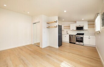 510 Chapala St in Santa Barbara, CA - Foto de edificio - Building Photo