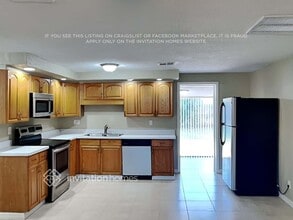 8504 Rose Terrace in Seminole, FL - Building Photo - Building Photo