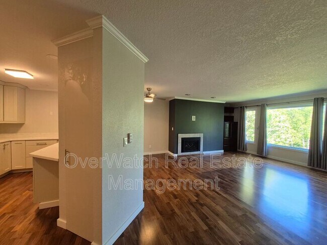 property at 1300 W 7th Ave