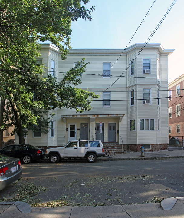 13-19 Marney St in Cambridge, MA - Building Photo