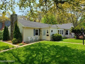 158 Monmouth Rd in Ocean Township, NJ - Building Photo