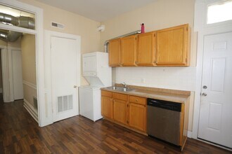 2269 N Lincoln Ave in Chicago, IL - Building Photo - Building Photo