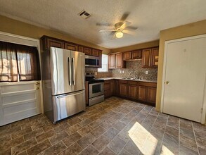 613 Villa Dr in Norman, OK - Building Photo - Building Photo