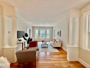 21 Upcrest Rd in Boston, MA - Building Photo - Building Photo