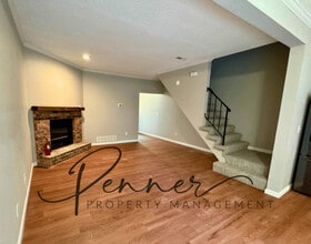3536 NE Independence Ave in Lee's Summit, MO - Building Photo - Building Photo