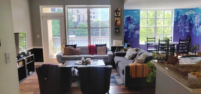 property at 1101 Juniper St NE