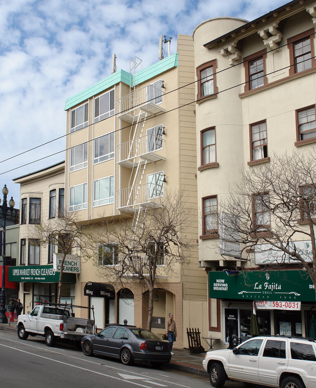 2324 Market St in San Francisco, CA - Foto de edificio - Building Photo