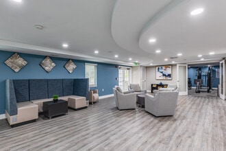 The Q at Maitland in Maitland, FL - Foto de edificio - Interior Photo