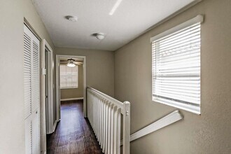 964 Summit Lake Dr in West Palm Beach, FL - Building Photo - Building Photo
