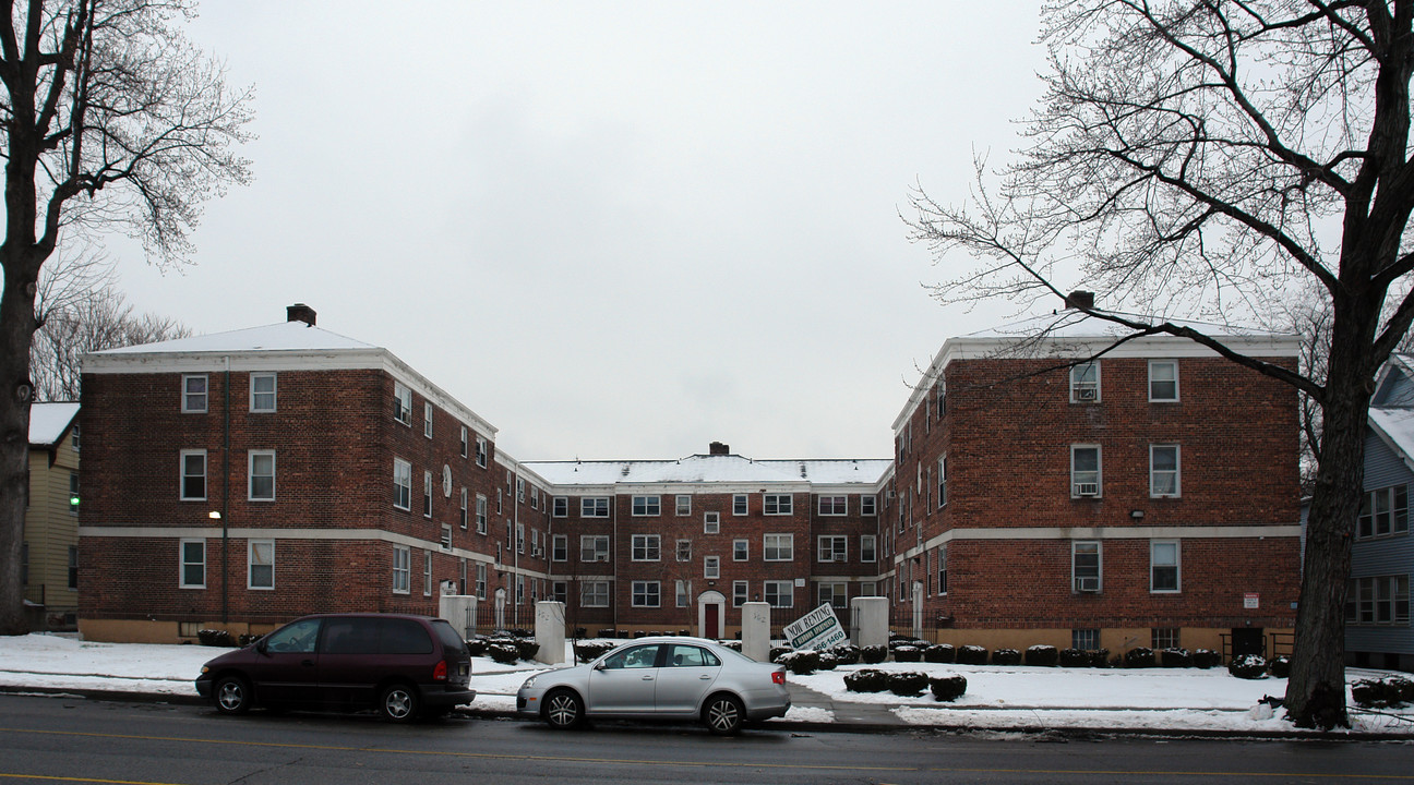 162 Park Ave in East Orange, NJ - Foto de edificio