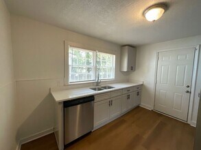 2916 Grand Ave SW in Atlanta, GA - Foto de edificio - Building Photo