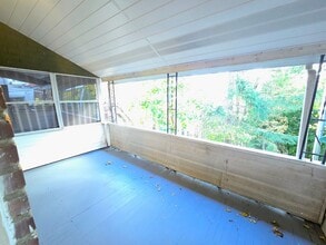 1016 Spring Garden St in Allentown, PA - Building Photo - Building Photo