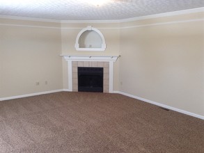 139 Knights Bridge Dr E in Pickerington, OH - Building Photo - Building Photo