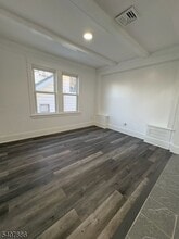 114 Overlook Ave in Belleville, NJ - Building Photo - Building Photo