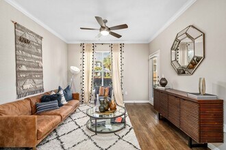 2687 Yorktown St in Houston, TX - Building Photo - Building Photo