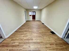 919 S Douglas Ave in Springfield, MO - Building Photo - Building Photo