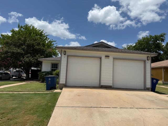 6906 Granger Dr in Austin, TX - Building Photo