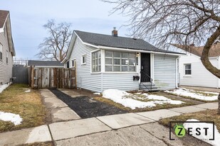 7520 Ford Ave in Warren, MI - Building Photo