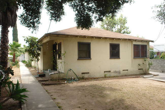 Grand Oaks in Pasadena, CA - Foto de edificio - Building Photo