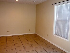 1120 S Pine St in Grand Island, NE - Building Photo - Building Photo