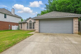 4101 Hideaway Dr in Arlington, TX - Building Photo - Building Photo
