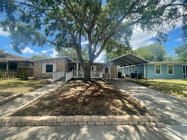 1629 Devon Dr