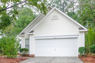 7007 Duchamp Dr in Charlotte, NC - Building Photo - Building Photo