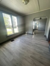 952 Elmwood Ave in Oshkosh, WI - Building Photo - Building Photo