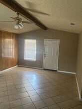 800 Kimberly St in Georgetown, TX - Foto de edificio - Building Photo