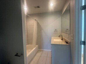 737 Webb St in Corpus Christi, TX - Building Photo - Building Photo