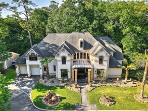 11 W Shady Ln in Houston, TX - Building Photo - Building Photo