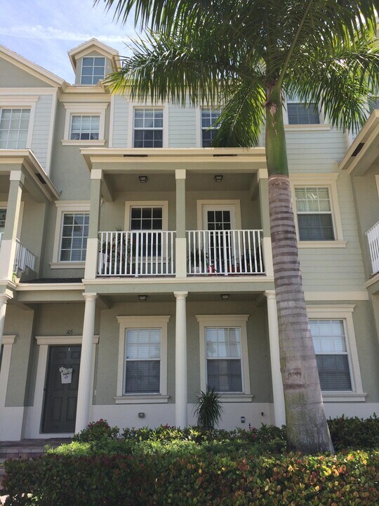 105 Black Ironwood Rd-Unit -105 in Jupiter, FL - Building Photo