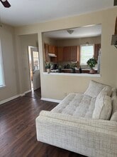 933 Wheeler St in Woodstock, IL - Building Photo - Building Photo